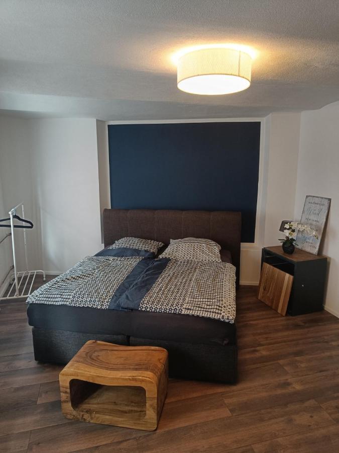 Apartments & Moeblierte Zimmer In Kahl Am Main, Kontaktloser Self Check-In, W-Lan, Schreibtisch, Duschbad, Kuechenzeile, Pkw-Plaetze Buitenkant foto