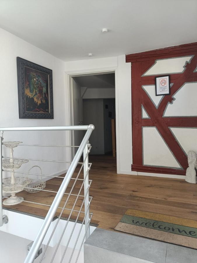 Apartments & Moeblierte Zimmer In Kahl Am Main, Kontaktloser Self Check-In, W-Lan, Schreibtisch, Duschbad, Kuechenzeile, Pkw-Plaetze Buitenkant foto